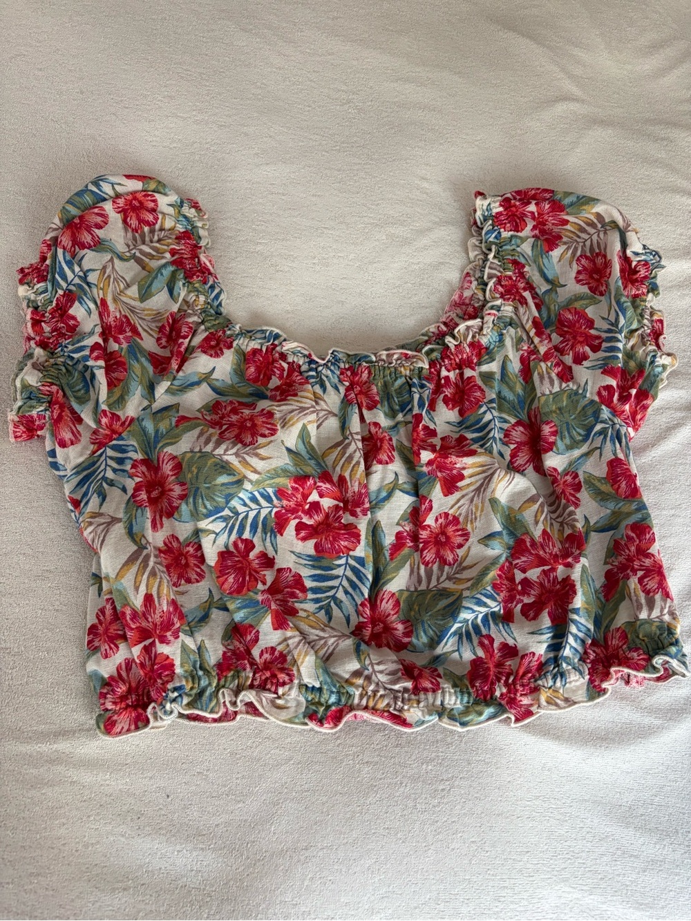 American Eagle Outfitters Floral Crop Top